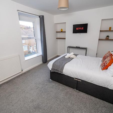 Spacious 3-Bed Near The City Centre Swansea Exterior photo