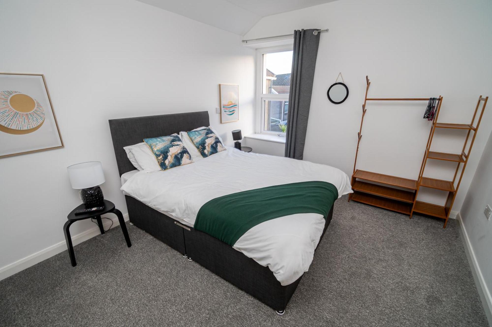 Spacious 3-Bed Near The City Centre Swansea Exterior photo